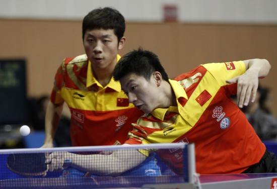 双雄在竞争 双雄在竞争